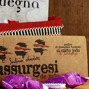 img_2185 Confezione regalo "Breve storia di Sardegna"