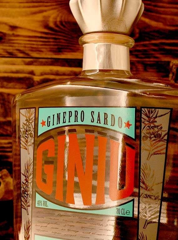 gin3 Gin ginepro sardo Giniu