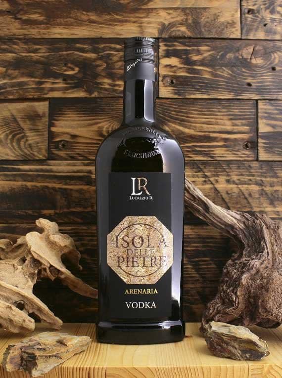 isoladelle-pietra-arenaria-1.jpg Vodka "Arenaria"